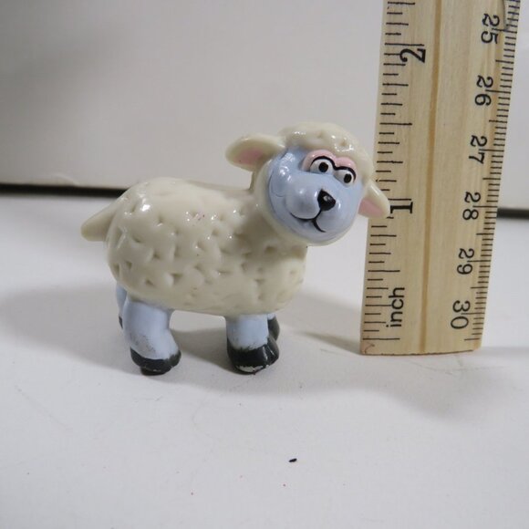 White Sheep Sesame Street Play Farm Figure PVC not labeled - Picture 8 of 8